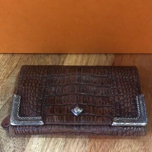 Brighton wallet